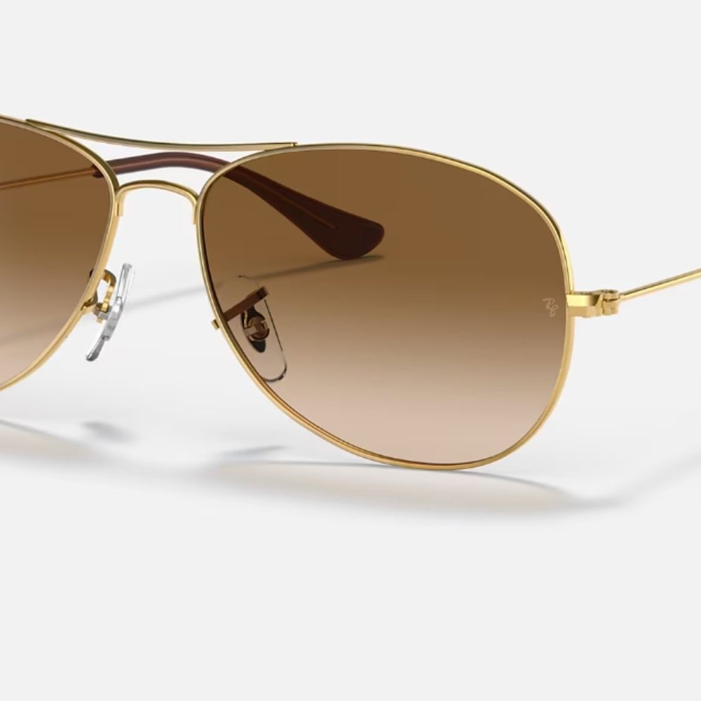 Ray-Ban Cockpit Aviator Sunglasses in Gold